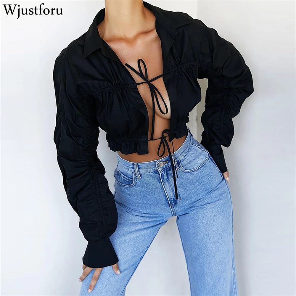 

Кроп-Топ женский облегающий составного кроя с рюшами и длинным рукавом