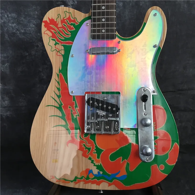 

Высококачественная электрогитара, хорошее качество звука, высокое качество, под заказ