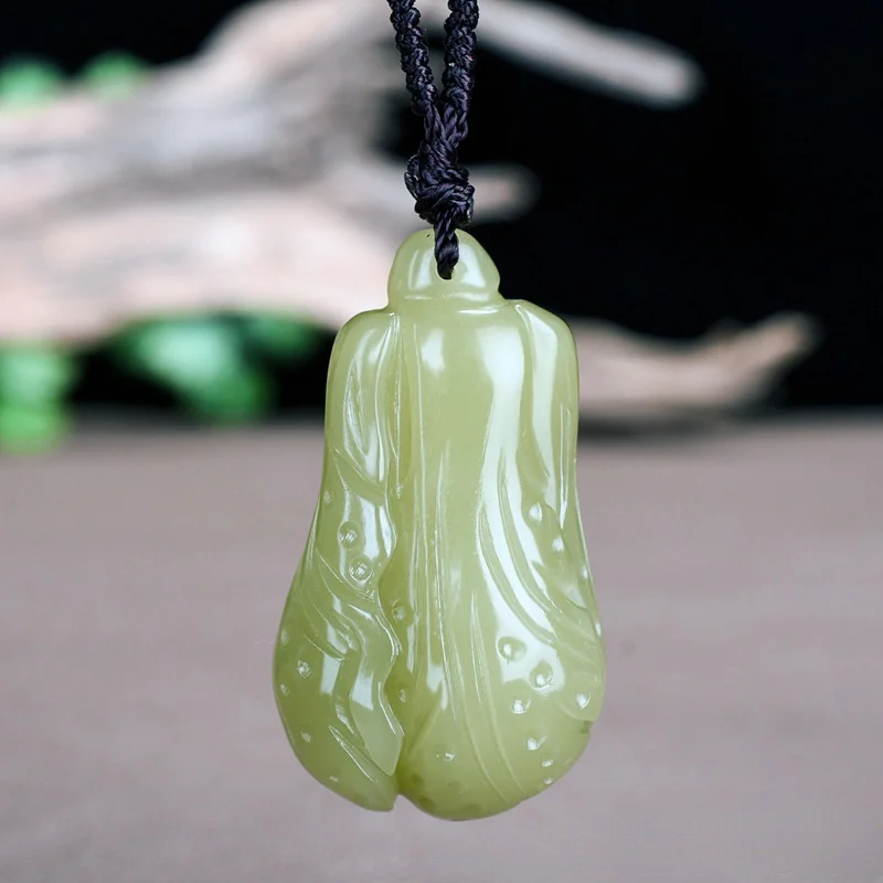 

Hot Selling Natural Hetian Jade Cabbage Pendant Charm Jewellery Women's Hand-Carved Pendant for Women Men Fashion Accessories