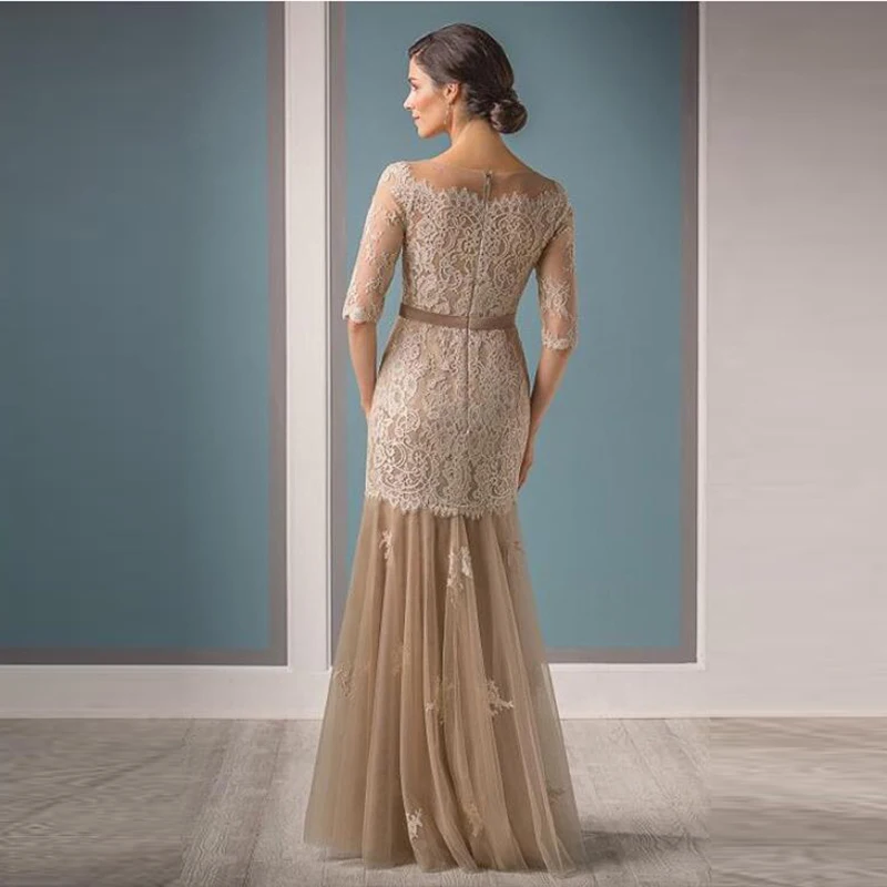 

Plus Size Mother Of The Bride Dresses Mermaid Scoop Half Sleeves Tulle Appliques Lace Groom Mother Dresses For Weddings
