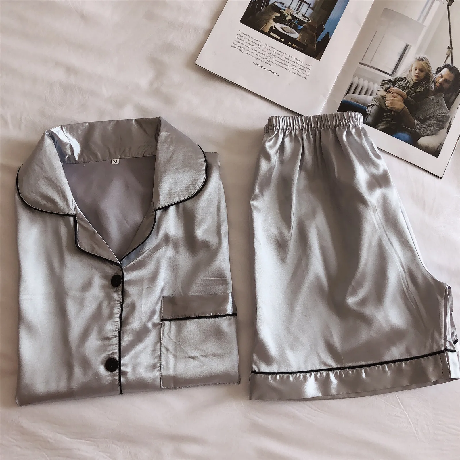 

2 Pieces Faux Silk Satin Lapel Pajamas Set Women Silky Skin Friendly Nightwear Button-Down Pyjamas Sets Comfortable Homesuits A5