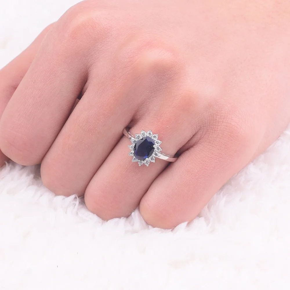 Женское кольцо из серебра 925 пробы обручальное с зеленым драгоценным камнем 3