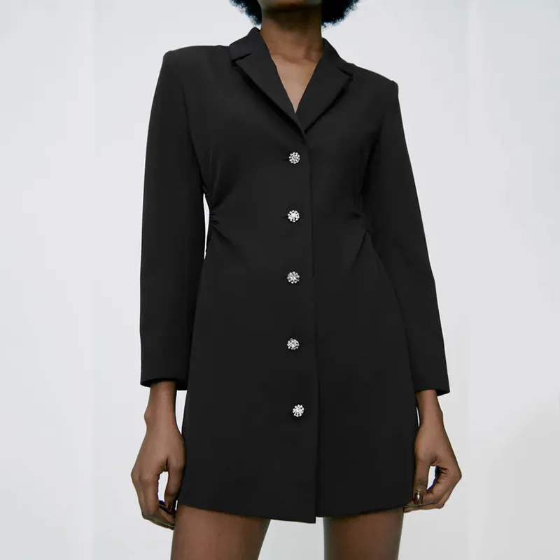 

Новинка 2021, зимнее женское платье Za, модное, в иностранном стиле, с черным лацканом, с пуговицами, закрывающие талию и тонкие цельнокроеные б...