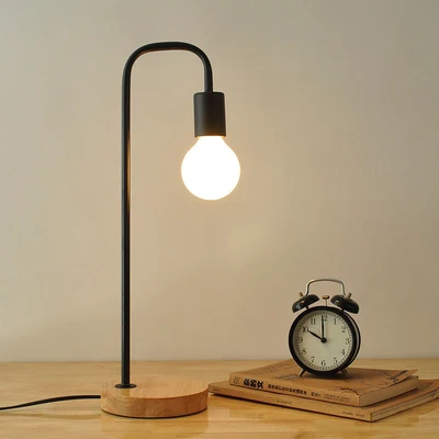 Настольная лампа в скандинавском стиле прикроватный светильник из массива