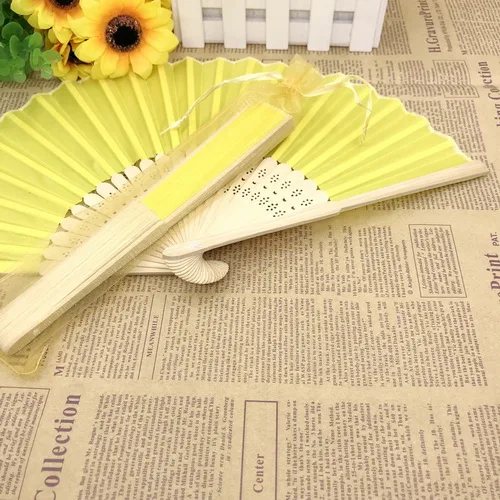 Lemon Yellow 80 шт./лот, персонализированные свадебные сувениры, роскошные шелковые ткани, веер в мешке из органзы, таможенная печать, имя и дата, портативный вентилятор - Цвет: Lemon Yellow