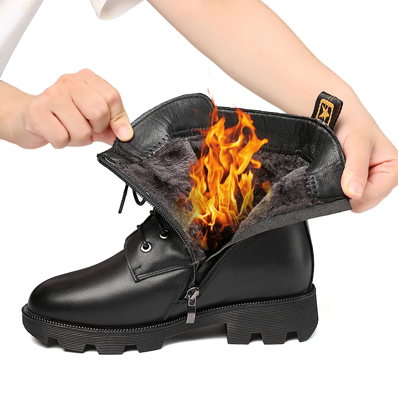 

REVT Winter Leather Martin Boots Women's Wool Short Boots Flat-Bottomed Plus Cashmere Cotton Shoes Plus Size Mother Cotton Shoes