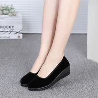 flat bottom ladies loafers fashion hot sale moccasin comfortable non slip work shoes soft bottom shallow mouth mother shoes