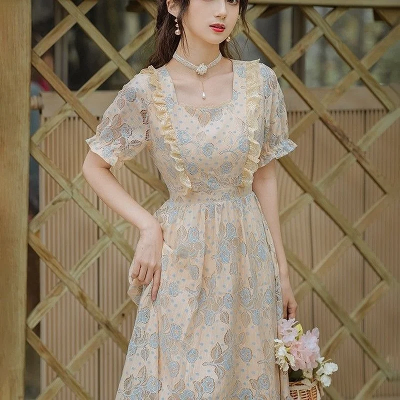 

2021 Summer Vintage Floral Dress High Wasit Boho Dress Korean Kawaii Designer Women Lace Patchwork Fairy Part Midi Dress Female