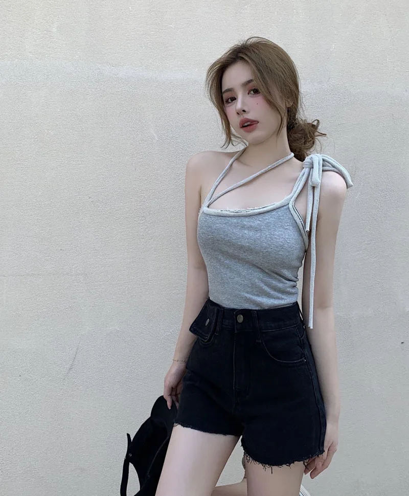 

Camisole women's outer wear tide 2021 new summer design sense personality strap bottoming shirt Slim hot girl top