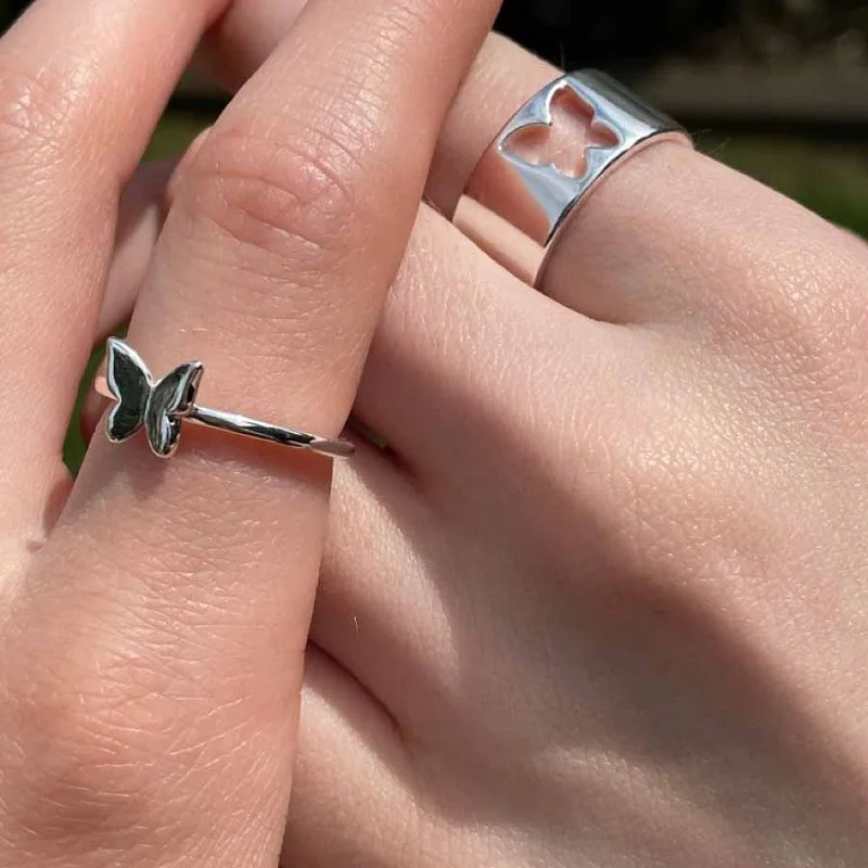 

Creative Hollow Butterfly Rings Set for Lover Couple Engagement Wedding Rings Opening Adjustable Friendship Finger Ring Gifts