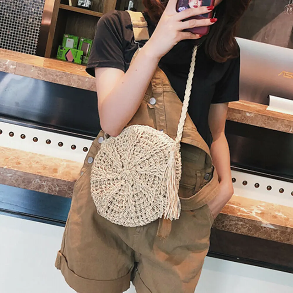 

Women's Shoulder Bag Fashion Hand-woven Rattan Bag Bohemian Beach Bag 2020 New Round Straw Bag