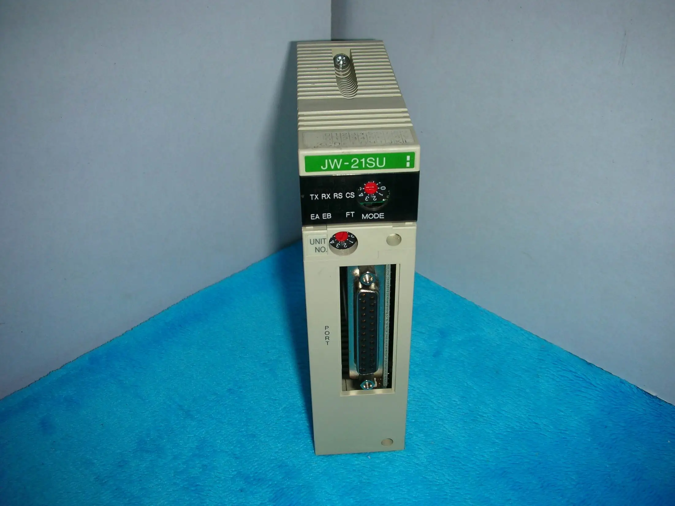 

1 шт. используется острый JW-21SU