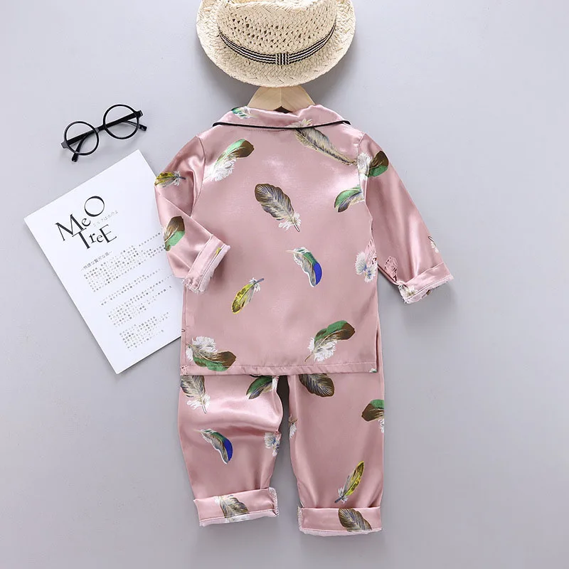 

Kids Boys Silk Pajamas Autumn Winter Long Sleeve Children's Girl Sleepwear Sets Kids Homewear Pajamas Set 2pcs 1-6Y