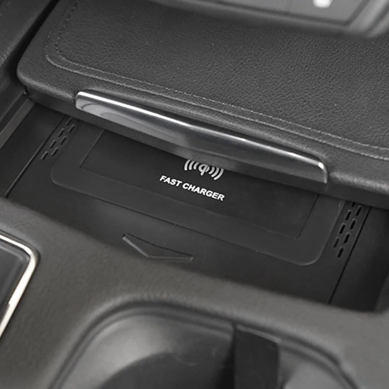 Автомобиль QI Беспроводное зарядное устройство 15 Вт быстрой зарядки пластина