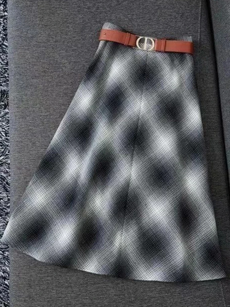 

Big name winter ladies velvet plaid high waist pleated skirt 2020New women's fashion party retro elegant big swing elegant skirt