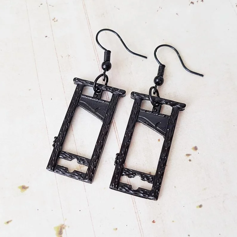 Гильотинные серьги жуткие украшения в готическом стиле средневековые панк