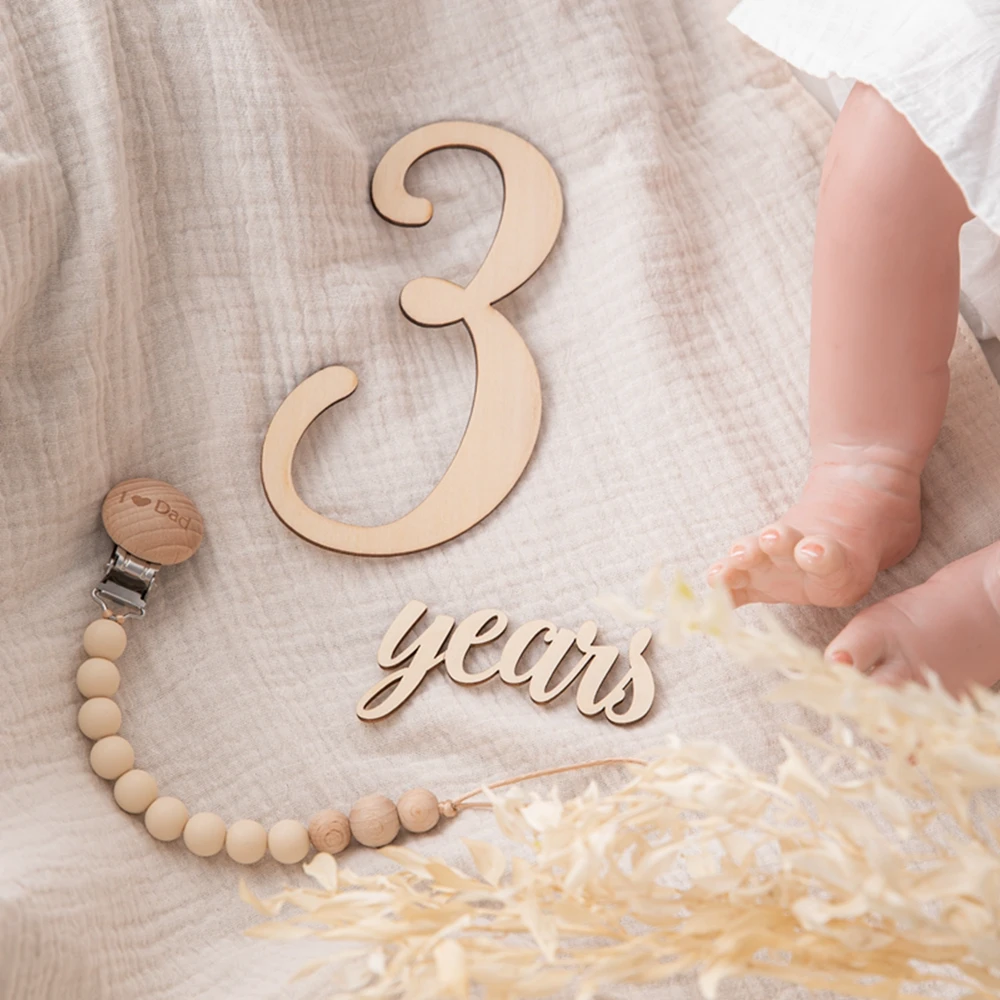 

19pcs/lot Baby Milestone Number Monthly Memorial Cards Newborn Baby Wooden Engraved Age Photography Accessories Birthing Gift