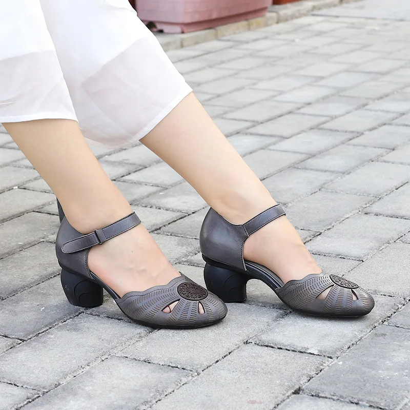 

Handmade Women Shoes 2020 Spring Summer Round Head Women Sandals High Heel Hollow Buckle Strapper