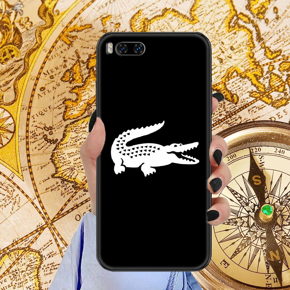 

LACOETES French luxury brand Phone Case Cover Hull For iphone 5 5s se 2 6 6s 7 8 12 mini plus X XS XR 11 PRO MAX black fashion