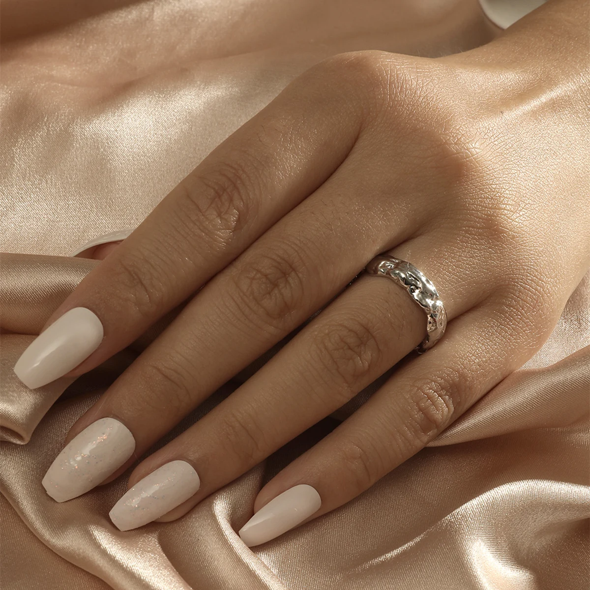 MOREDEAR Silver Fashion Chain Ring For Women