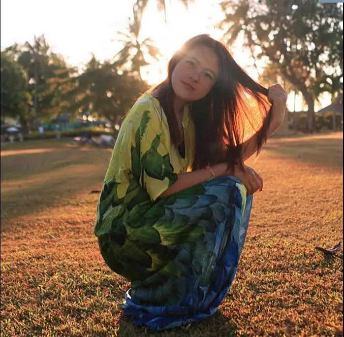 Uni green хлопковое длинное цельнокроеное платье с принтом пляжное этнический принт