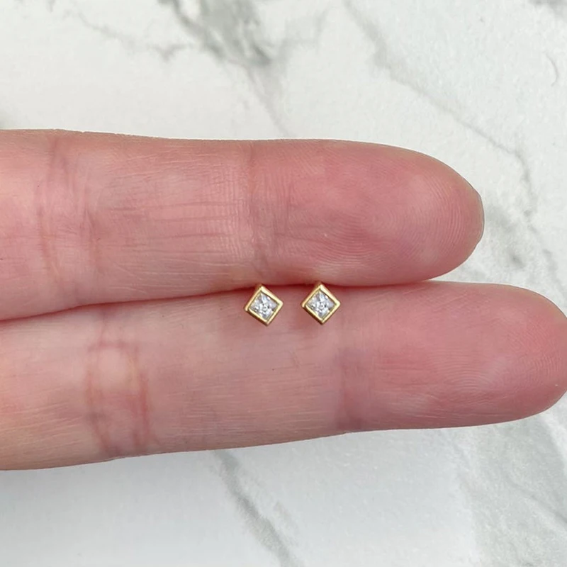 

AIDE Geometric 925 Sterling Silver Stud Earrings For Women Minimalism Square Zircon Piercing Earings Fine Jewelry Pendientes