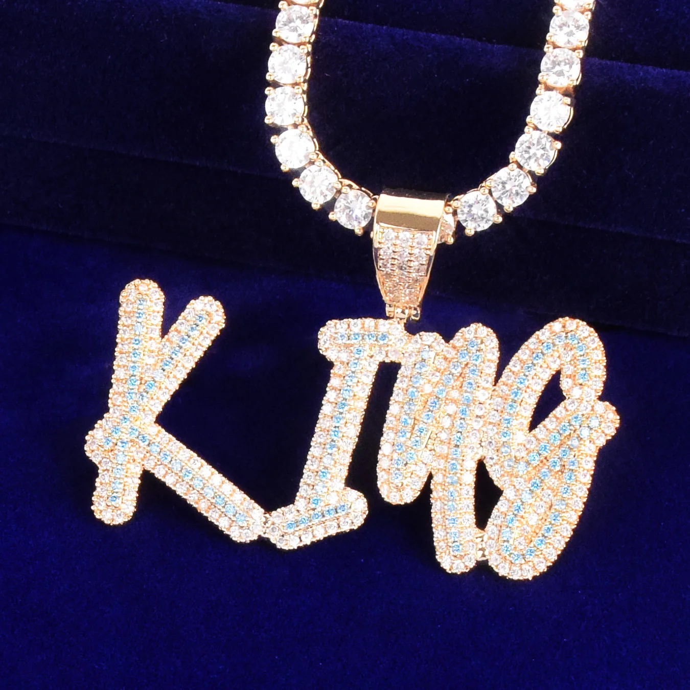 

Custom Name Blue ZirconLetters Pendant Necklaces Solid Back For Men Women Gold Color Plated Hip Hop Rock Jewelry