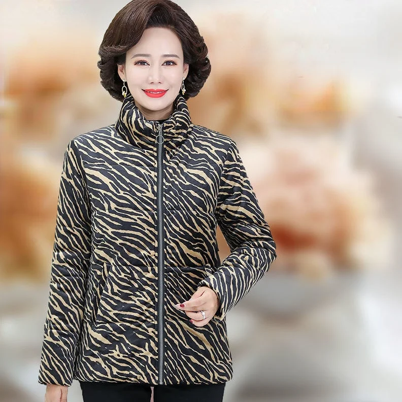 

2022 Women Winter New Printed Cotton-padded Coats Female Middle-aged Slim Pockets Parkas Ladies Stand Collar Warm Jackets R937