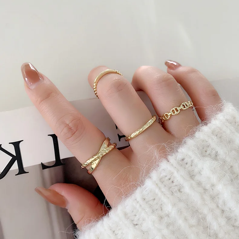 

2021 New Arrival 14K Gold Plated Hollow Adjustable Rings For Women Zircon Wedding Rings Set