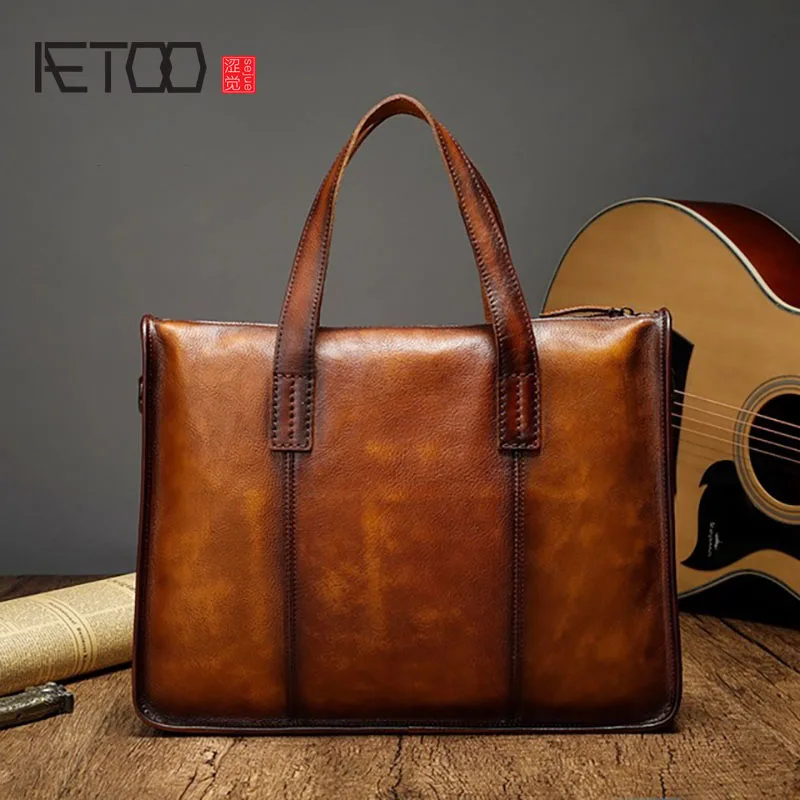 

AETOO Trendy men's handbags, business men's shoulder bags, casual leather briefcases, computer bags