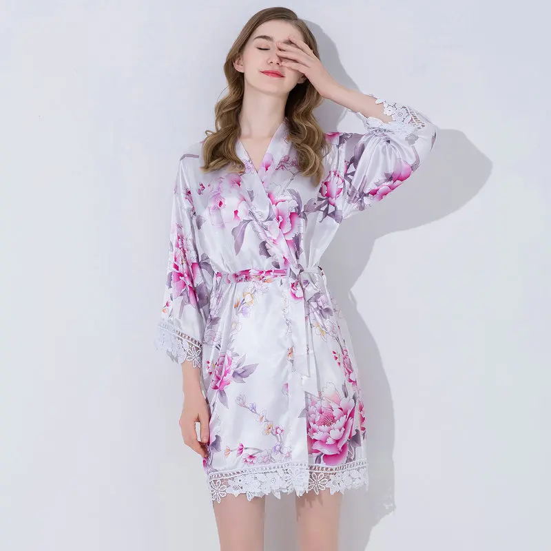 YUXINBRIDAL халаты с цветочным принтом с кружевной отделкой цветочный атласный Шелковый Свадебный невесты кимоно для невесты Халаты вечерние халат атласный 02