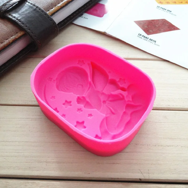 Long term supply of silicone soap mold single men and women die angel colour random | Cake Tools
