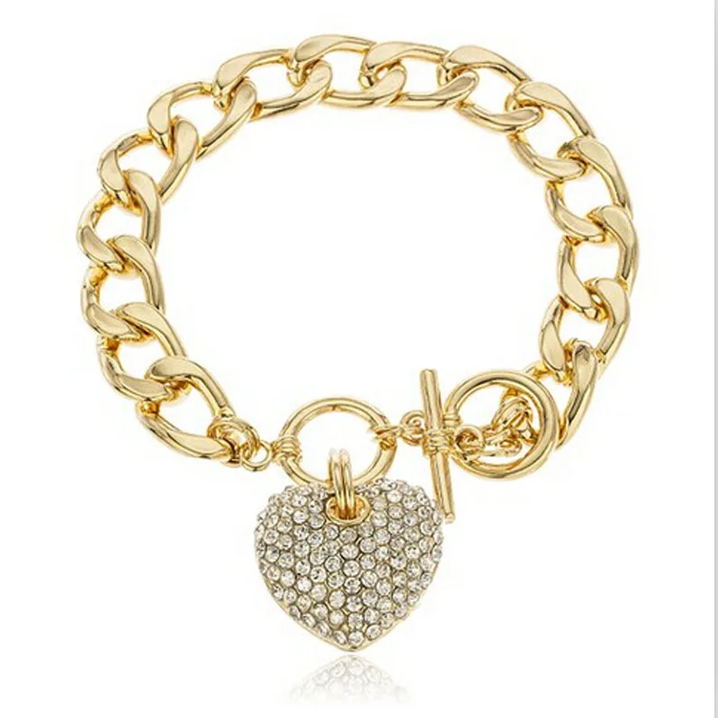 

Express cross border classic European and American fashion peach heart bracelet manufacturers wholesale direct sales