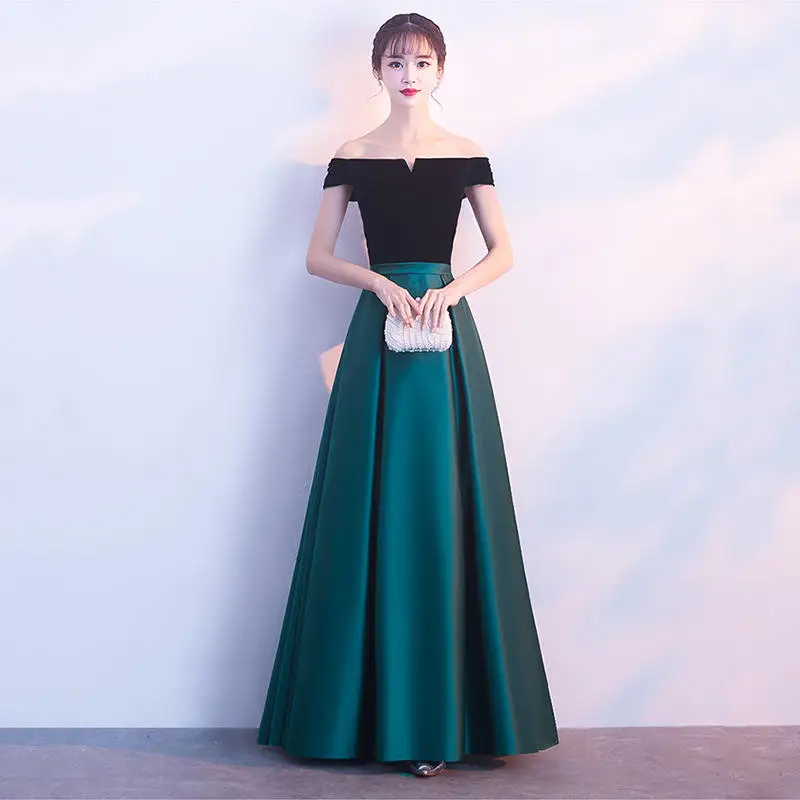 

Elegant Off-the-Sleeve A-Line Plus Size Banquet Toast Satin Evening Dress