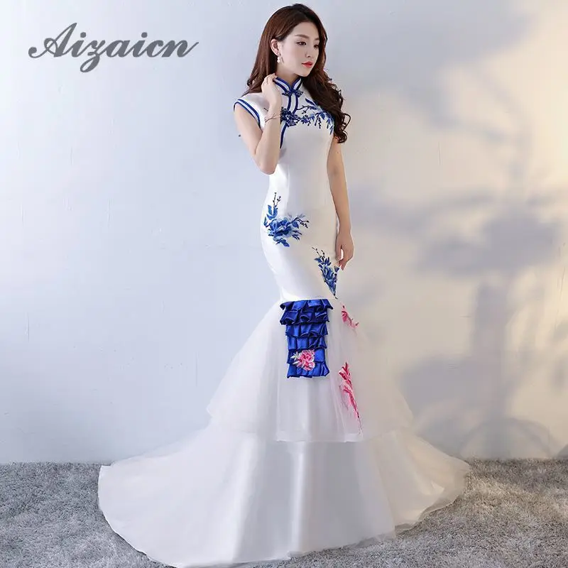Белое синее фарфоровое Китайский традиционный свадебный платье Чонсам
