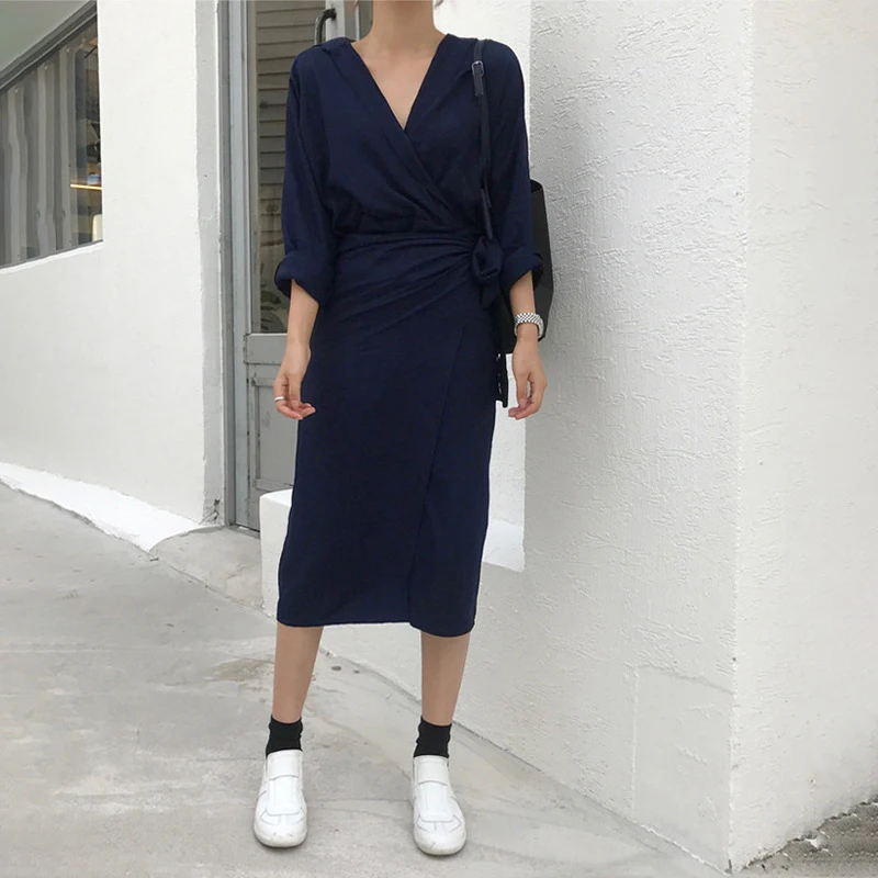 Платье-миди из хлопка и льна с длинным рукавом V-образным вырезом | Женская одежда