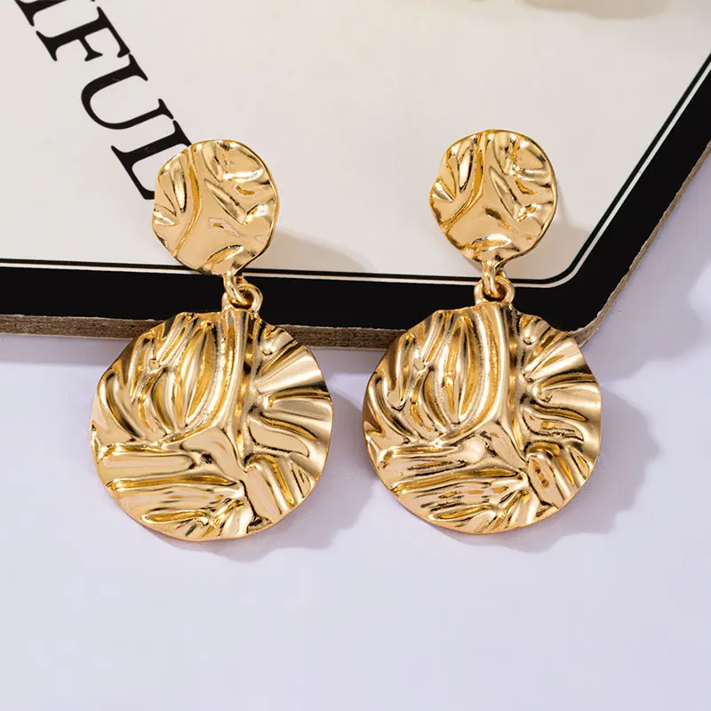

Fashion Vintage Luxury Round Earrings For Women Gold Metal Statement Hanging Earrings 2021 Trend Party Female Modern Jewelry