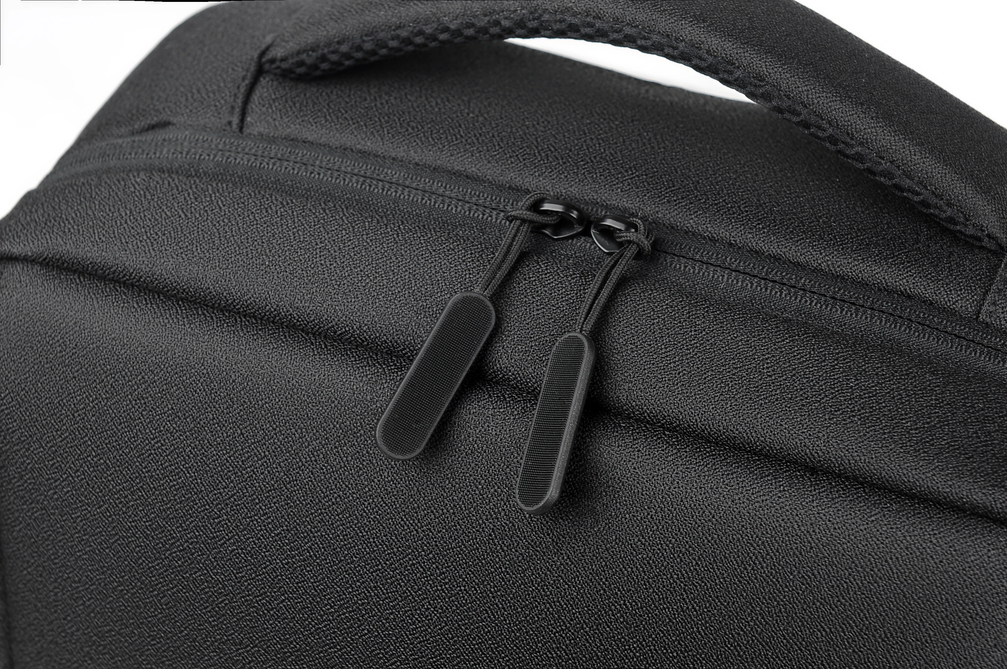 Мужской рюкзак для ноутбука ValueWin черный водонепроницаемый дорожный с отделением