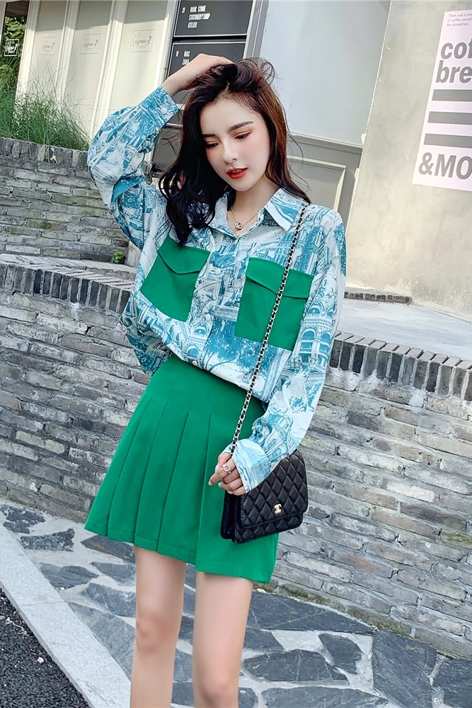 

Early autumn suit female avocado green retro Hong Kong style long-sleeved shirt skirt chic two-piece western-style net red tide
