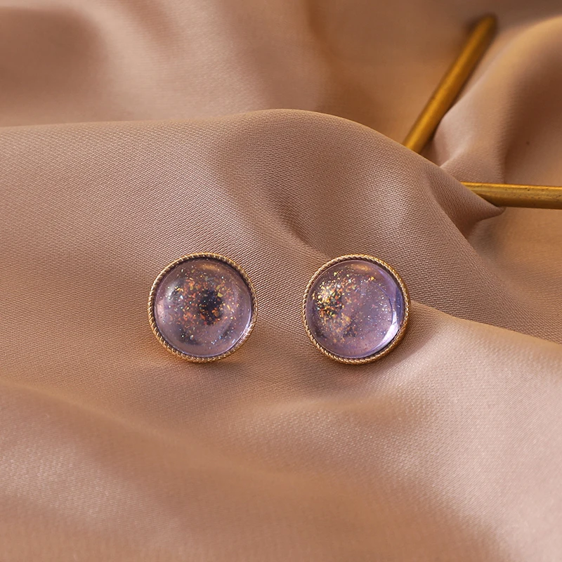 

Fashion Geometric Dazzle Colour Resin Stud Earrings Vintage Round Shiny Lovely Mini Earrings Women Wedding Banquet Jewelry