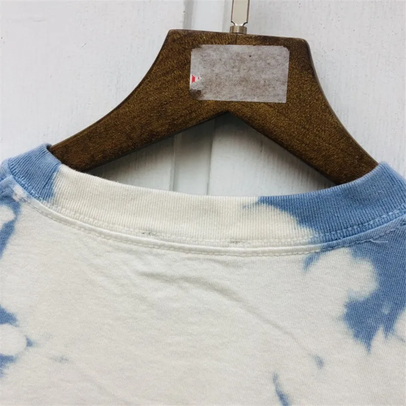 

Top Quality Travis Scott Birthday T-Shirt Men Women Tie-Dye Astroworld I Can Fly Tops Tees Oversized T-Shirt Mens