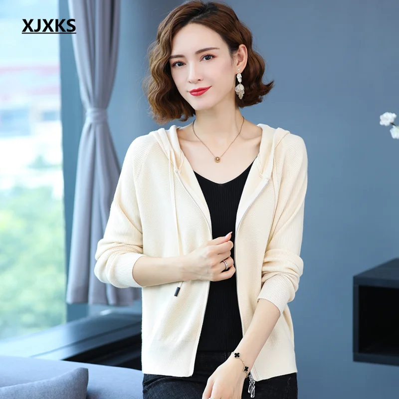 

XJXKS 2021 autumn new women sweater jacket fashion hooded zipper cardigan women wool knitting sweater