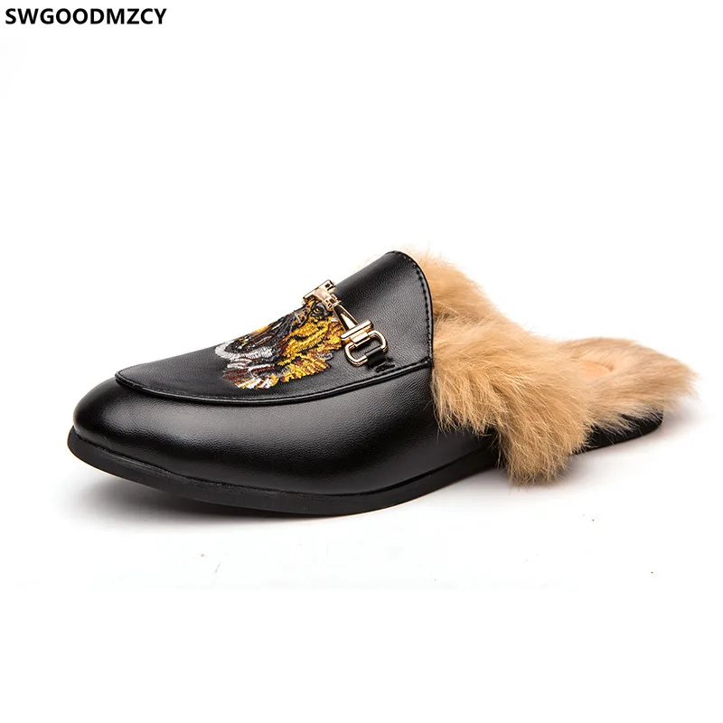 

Мюли мужские из лакированной кожи, повседневные тапки, массажные шлепанцы, сланцы, черные, 2022