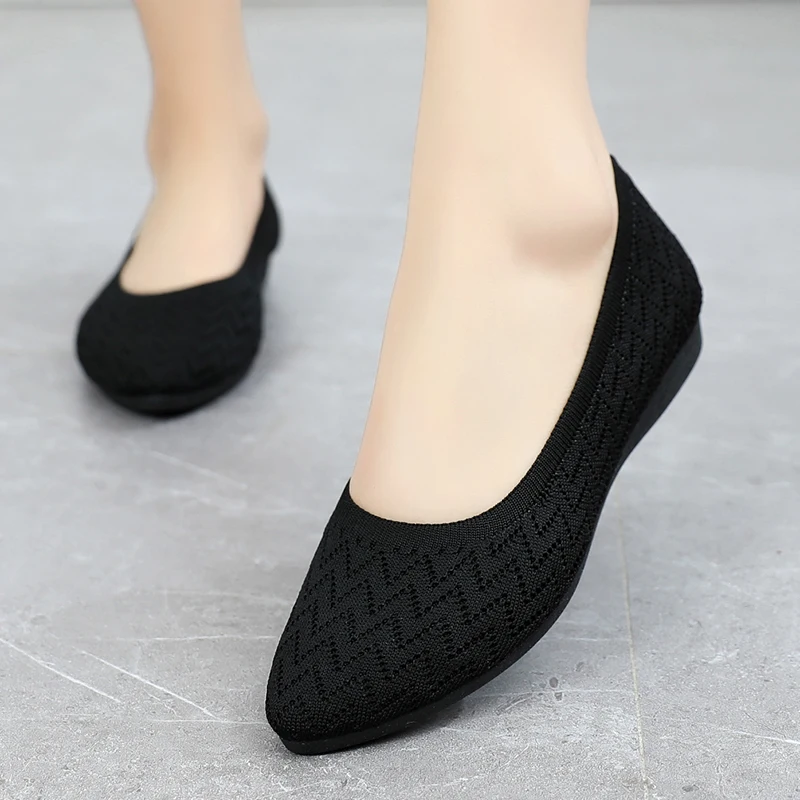 

Hot Sale Soft Women's Flat Shoes Comfortable Mesh Women's Vulcanized Shoes Outdoor Shopping Breathable Women's Sneakers