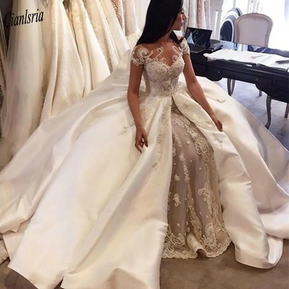 

Modest Off The Shoulder Beading Pearls Mermaid Dubai Saudi Arabic Wedding Dress With Detachable Train Appliques Lace Bridal Gown