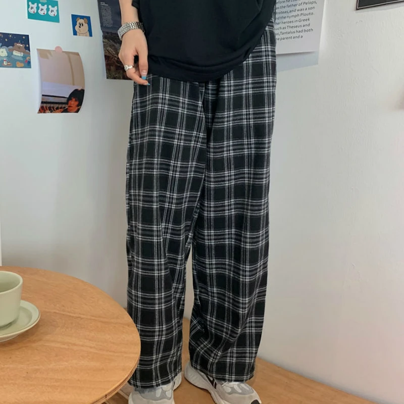 

Plaid Pants Women Casual Chic Oversize Loose Wide Leg Trousers Ins Retro Teens Harajuku Hip-hop All-match Unisex Streetwear