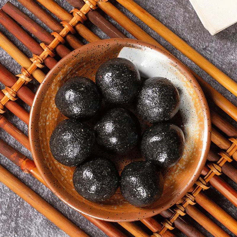 

Black Sesame with Natural Honey Balls Handmade China Traditional Nourishing Organicure Material Detoxification Beauty Green Food