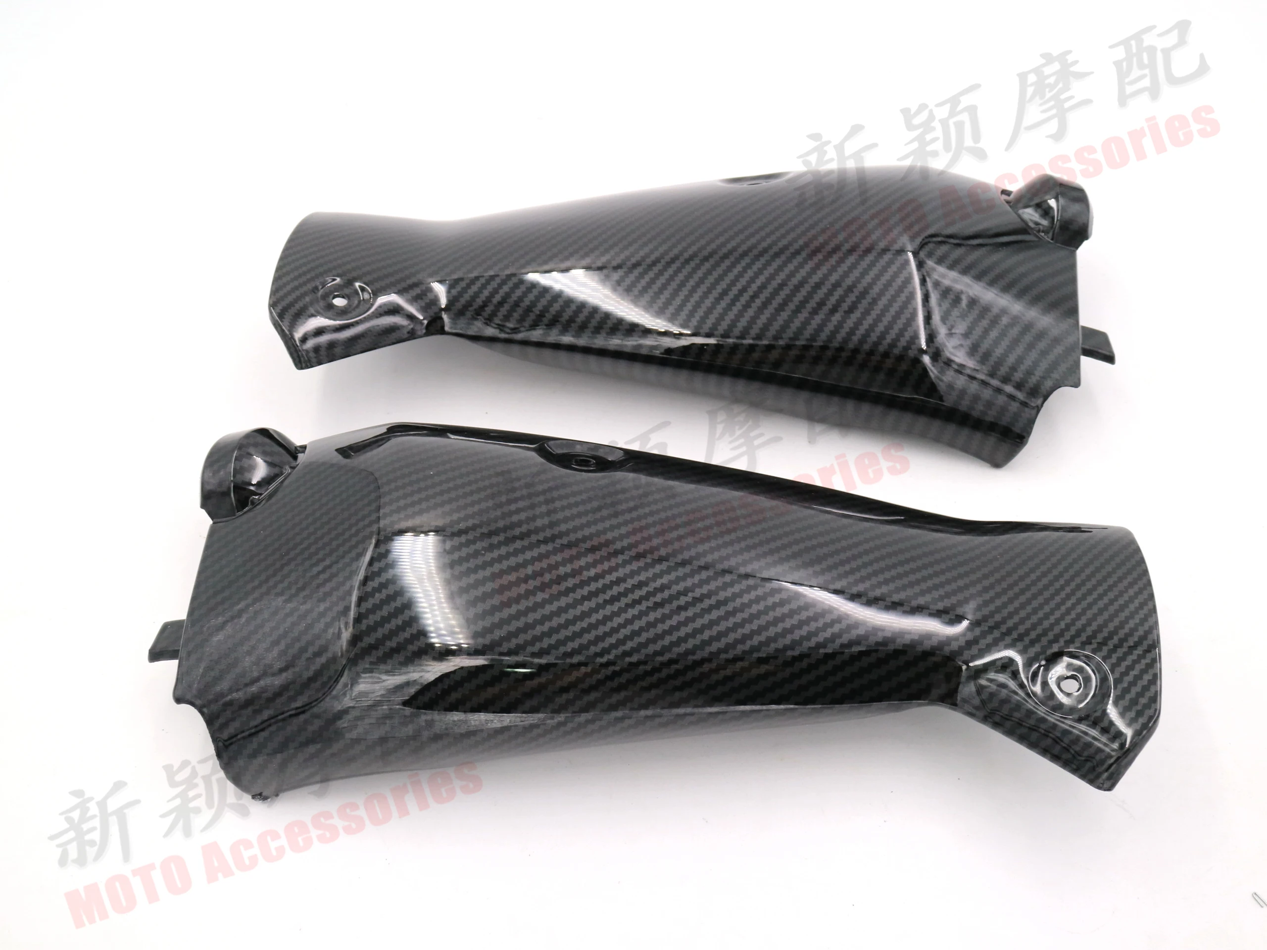 

Комплект впускного воздуха из углеродного волокна для YAMAHA YZF R1 2009 - 2014