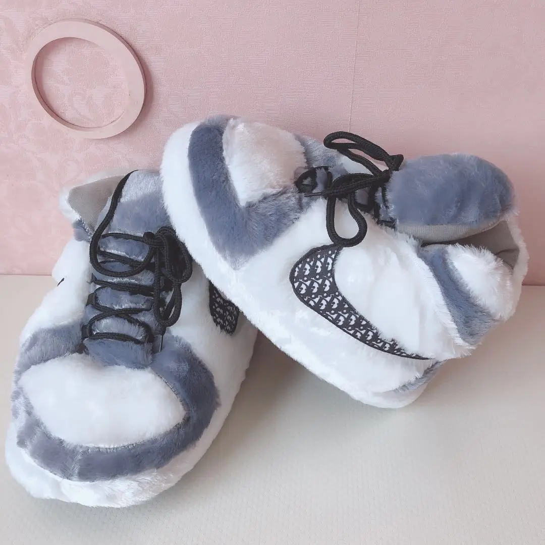 

2021 Multiple Designs Drop Shipping Winter Warm Plush Sneaker Slippers Style Indoor House Slippers
