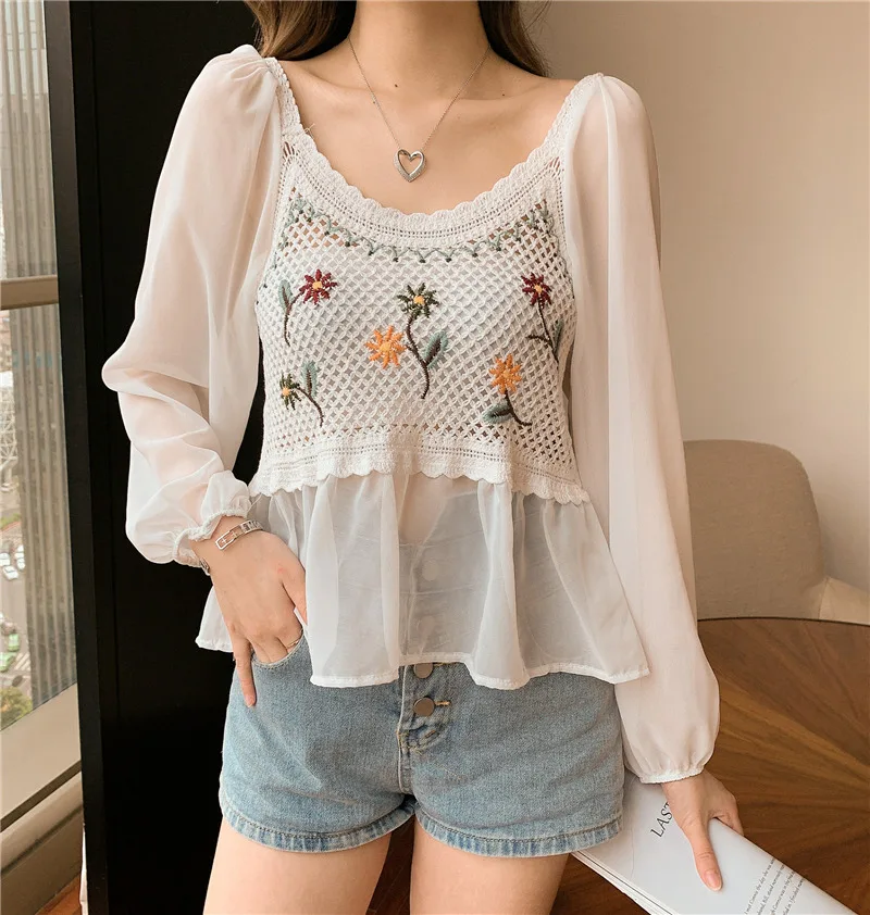 

Chiffon Patchwork Blouses Women 2021 Summer Lace Sexy Hollow Out Vintage Shirts Women Long Sleeve Loose Blouse Top
